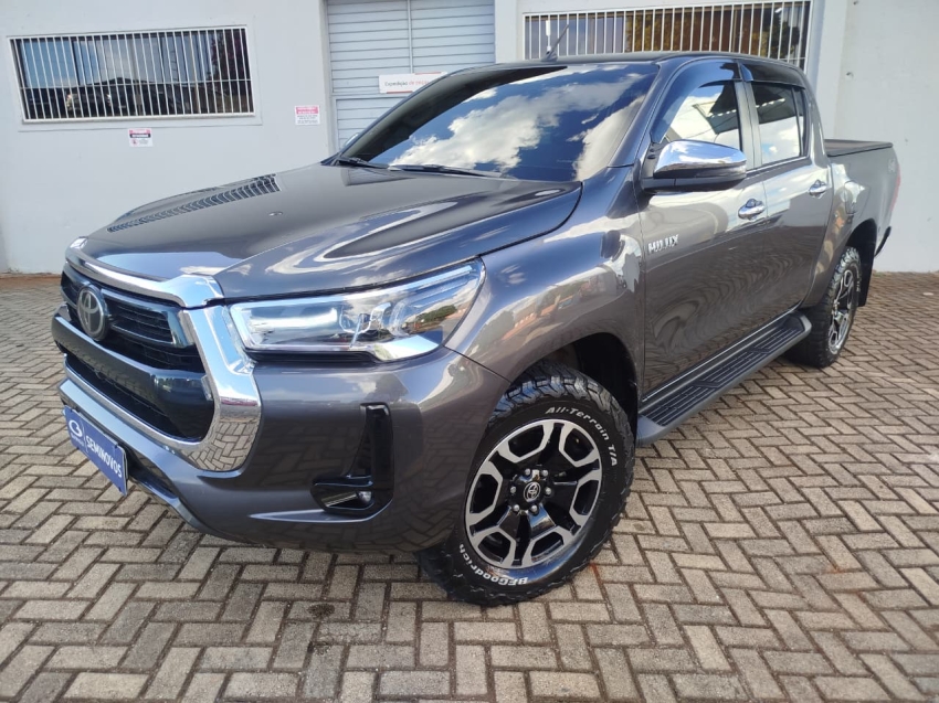 toyota hilux 2.8 d-4d turbo diesel cd srx 4x4 automatico 4p 20242