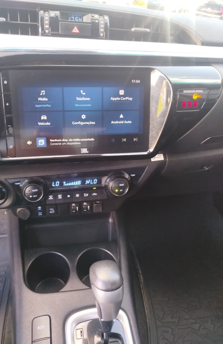 toyota hilux 2.8 d-4d turbo diesel cd srx 4x4 automatico 4p 202412