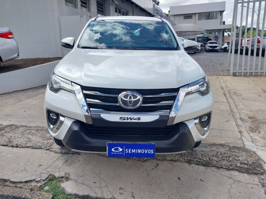 toyota hilux sw4 2.8 srx diamond 4x4 7 lugares 16v turbo intercooler diesel 4p automatico 20191
