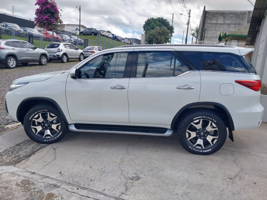 toyota hilux sw4 2.8 srx diamond 4x4 7 lugares 16v turbo intercooler diesel 4p automatico 20194