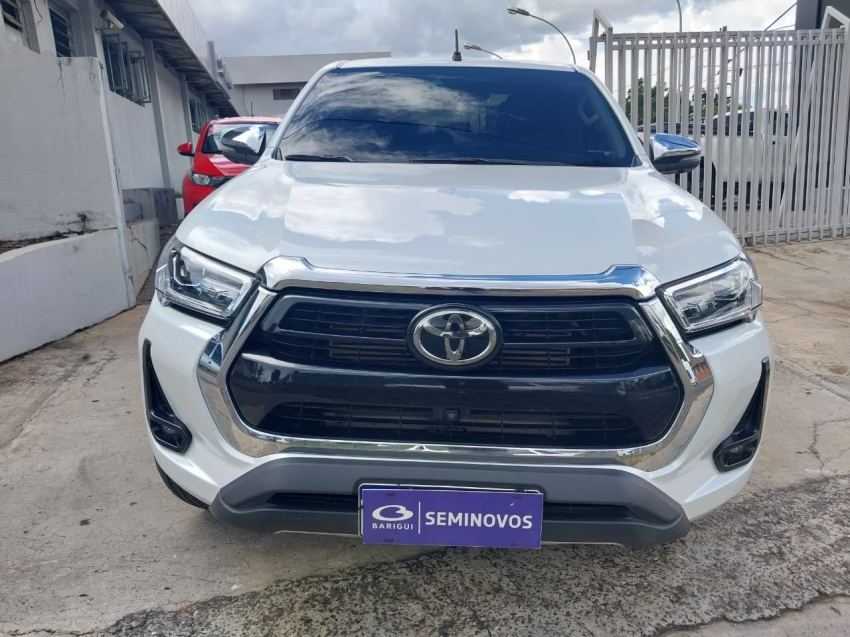 toyota hilux 2.8 d-4d turbo diesel cd srx 4x4 automatico 4p 20251