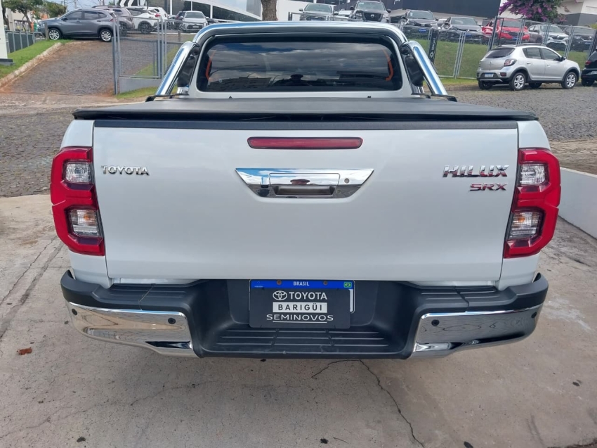 toyota hilux 2.8 d-4d turbo diesel cd srx 4x4 automatico 4p 20256