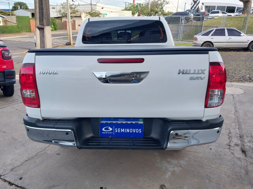 toyota hilux 2.8 d-4d turbo diesel cd srv 4x4 automatico 4p 20246