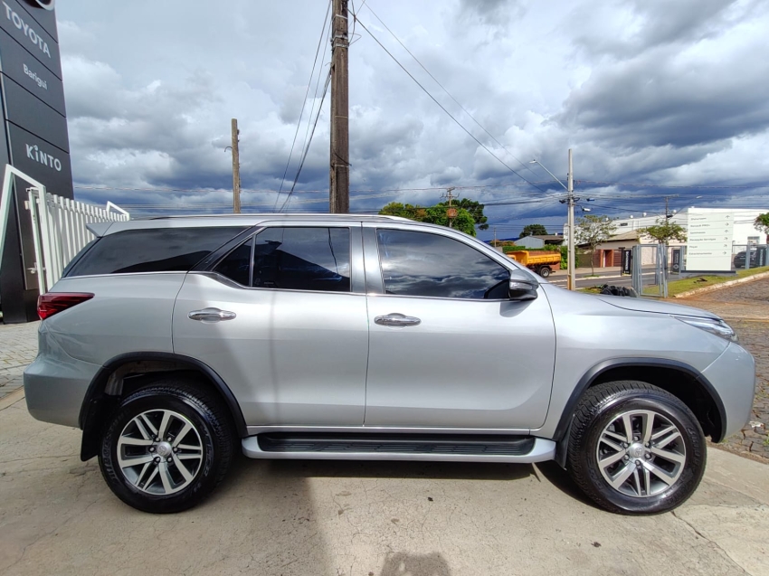 toyota hilux sw4 4.0 srx 4x4 7 lugares v6 24v gasolina 4p automatico 20163