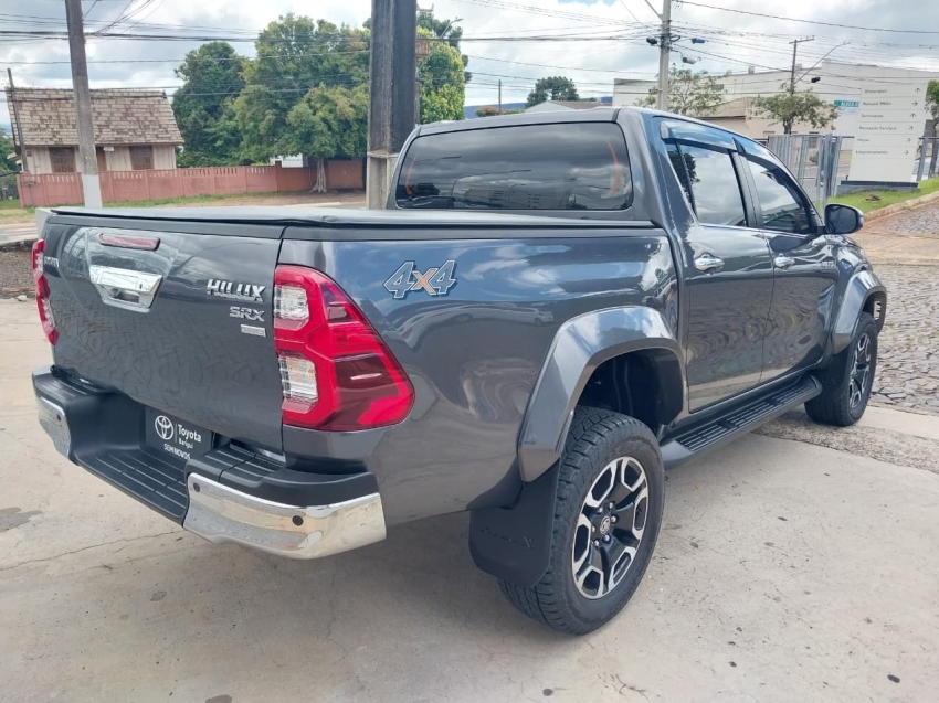 toyota hilux 2.8 d-4d turbo diesel cd srx plus 4x4 automatico 4p 20247