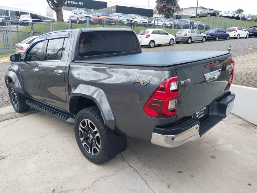 toyota hilux 2.8 d-4d turbo diesel cd srx plus 4x4 automatico 4p 20245