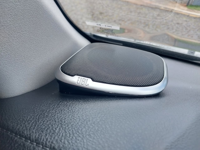 toyota hilux 2.8 d-4d turbo diesel cd srx plus 4x4 automatico 4p 202411