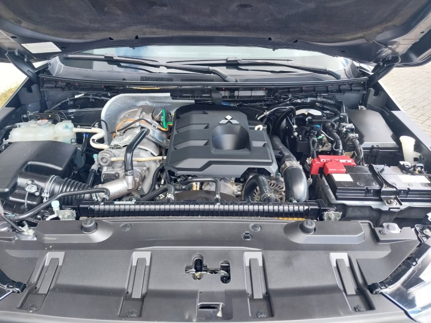 mitsubishi triton 2.4 biturbo diesel cd gls 4x4 automatico 4p 20268