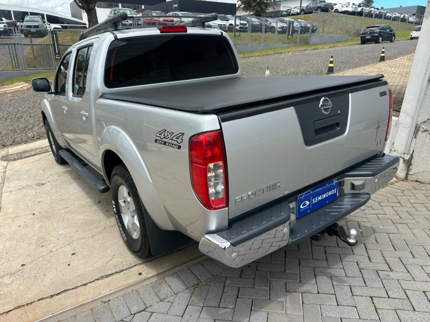 nissan frontier 2.5 le 4x4 cd turbo eletronic diesel 4p automatico 20105