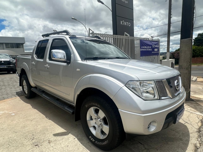 nissan frontier 2.5 le 4x4 cd turbo eletronic diesel 4p automatico 2010