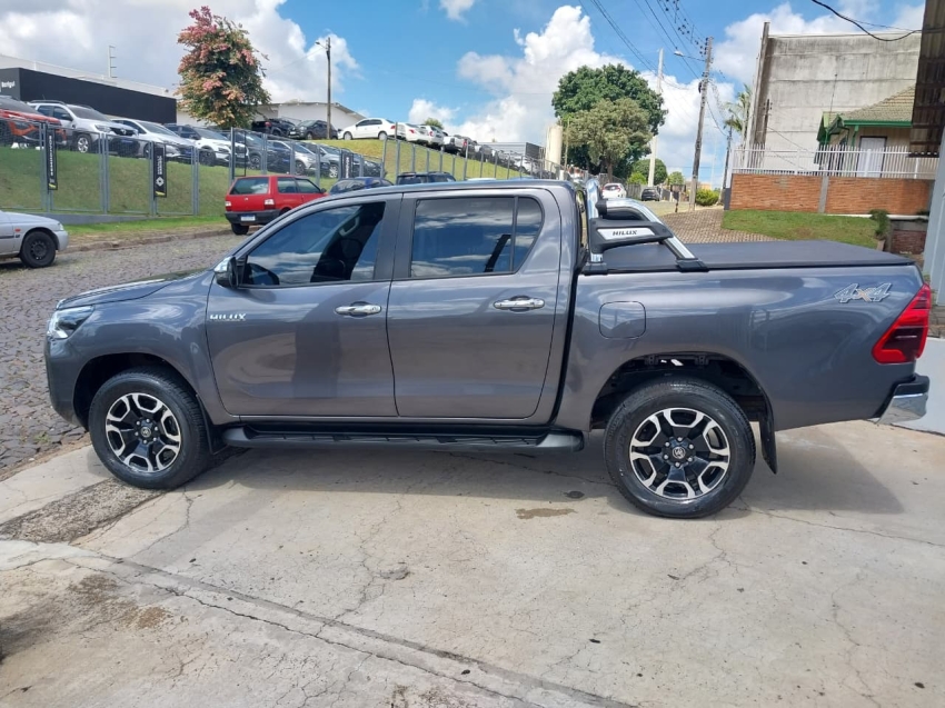 toyota hilux 2.8 d-4d turbo diesel cd srv 4x4 automatico 4p 20254