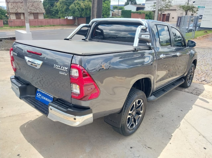 toyota hilux 2.8 d-4d turbo diesel cd srv 4x4 automatico 4p 20257
