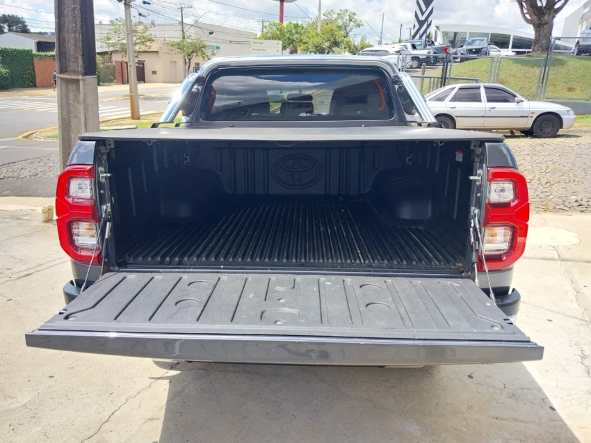 toyota hilux 2.8 d-4d turbo diesel cd srv 4x4 automatico 4p 20259