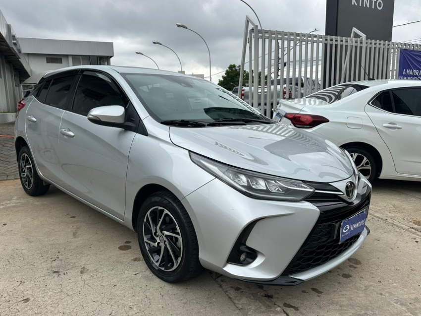toyota yaris 1.5 16v flex xls connect multidrive 4p automatico 202314