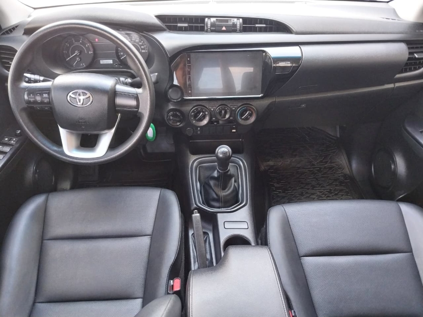 toyota hilux 2.8 d-4d turbo diesel cd power pack 4x4 manual 4p 202411