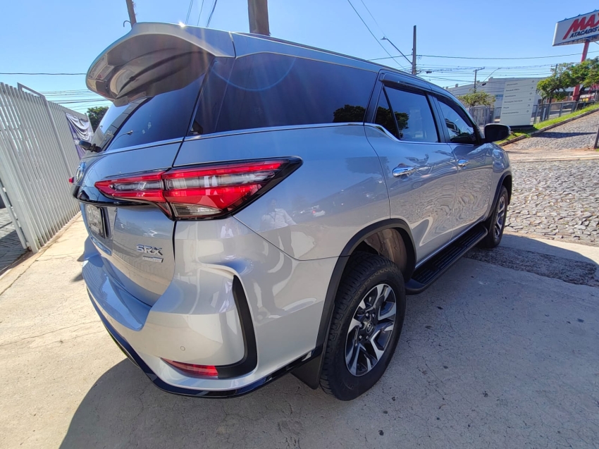 toyota hilux sw4 2.8 d-4d turbo diesel srx platinum 7l 4x4 automatico 4p 20246