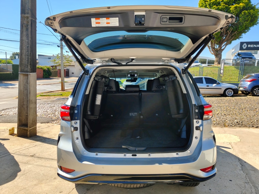 toyota hilux sw4 2.8 d-4d turbo diesel srx platinum 7l 4x4 automatico 4p 20248