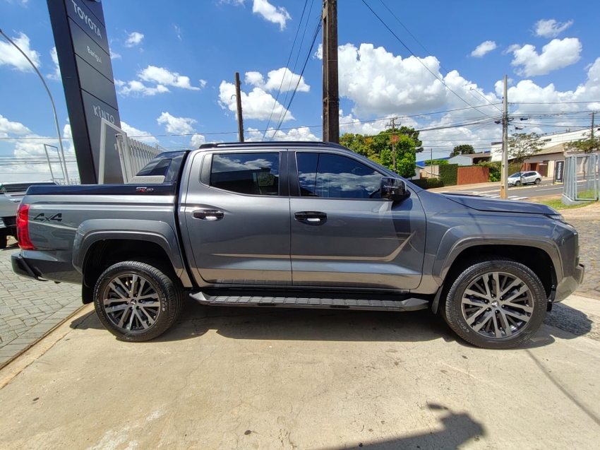 mitsubishi triton 2.4 biturbo diesel cd katana sr80 4x4 automatico 4p 20263