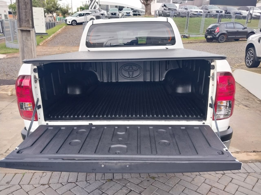 toyota hilux 2.8 srv 4x4 cd 16v diesel 4p automatico 20209