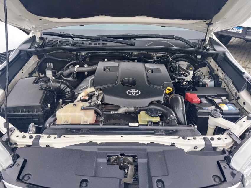 toyota hilux 2.8 srv 4x4 cd 16v diesel 4p automatico 20208