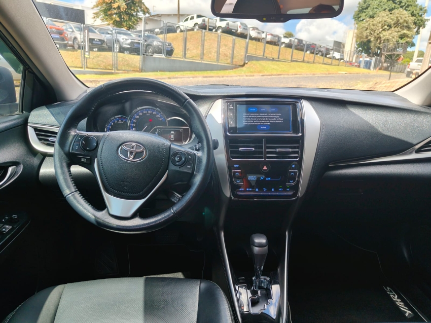 toyota yaris 1.5 16v flex sedan xs connect multidrive 4p automatico 202110