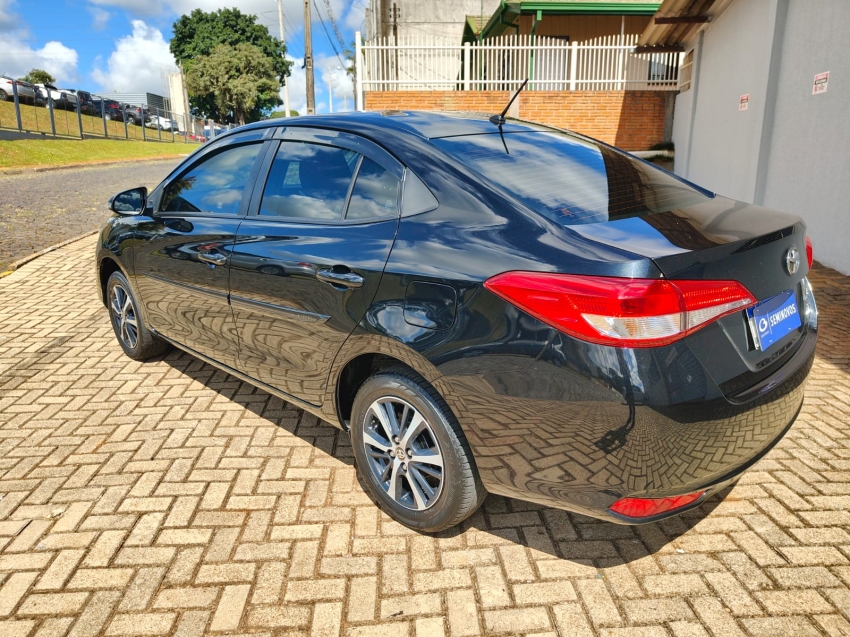 toyota yaris 1.5 16v flex sedan xs connect multidrive 4p automatico 20215