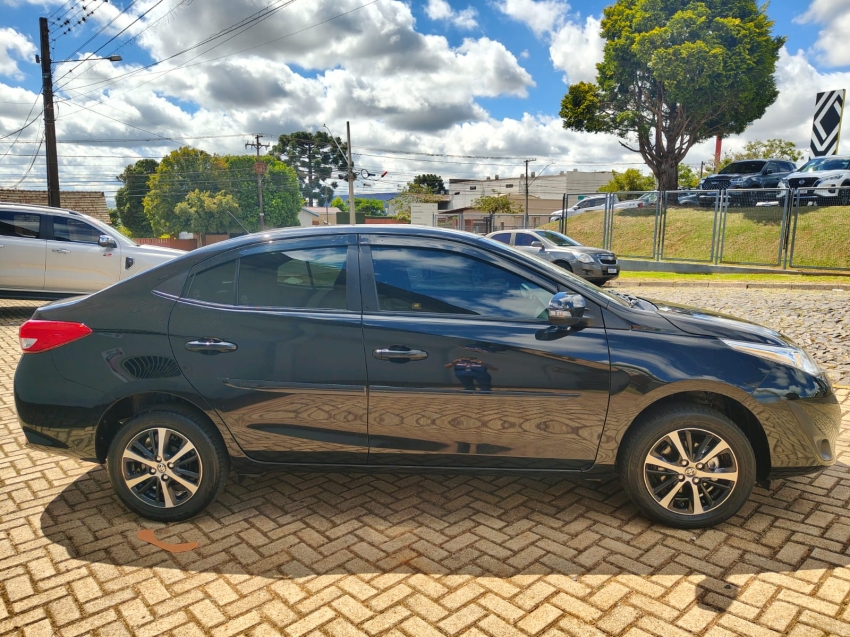 toyota yaris 1.5 16v flex sedan xs connect multidrive 4p automatico 20216