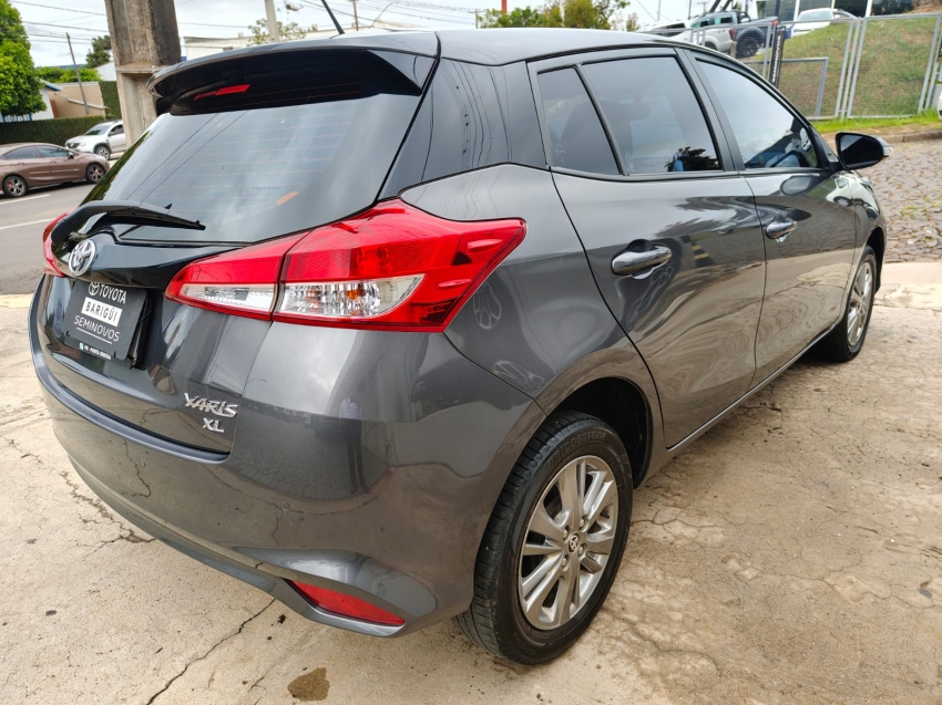 toyota yaris 1.5 16v flex xl plus connect multidrive 4p automatico 20225