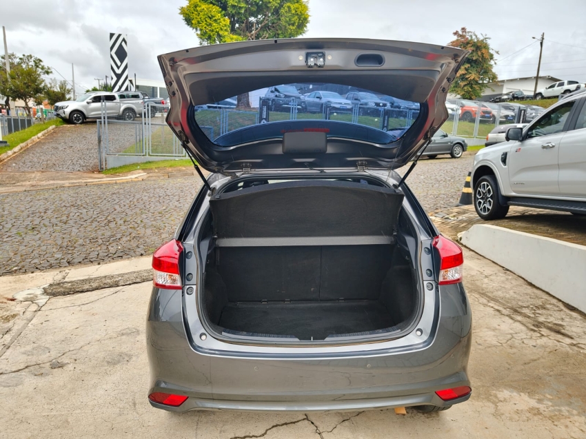 toyota yaris 1.5 16v flex xl plus connect multidrive 4p automatico 20226