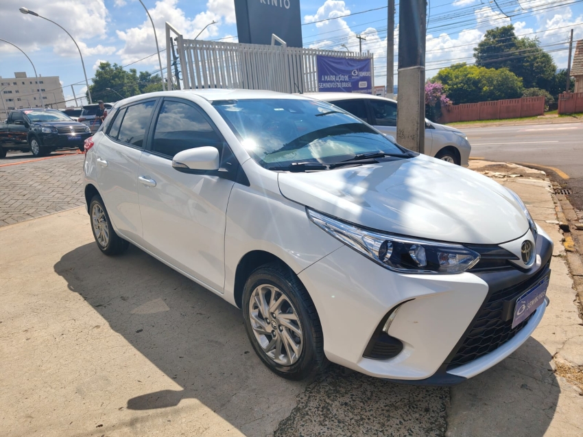 toyota yaris 1.5 16v flex xs connect multidrive 1.4 4p automatico 2023