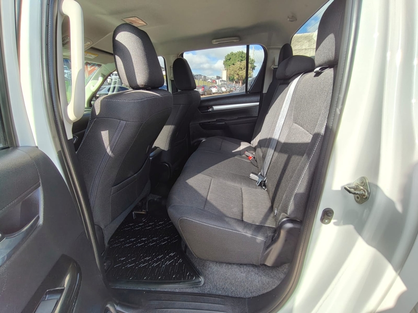 toyota hilux 2.8 diesel automatico 202212