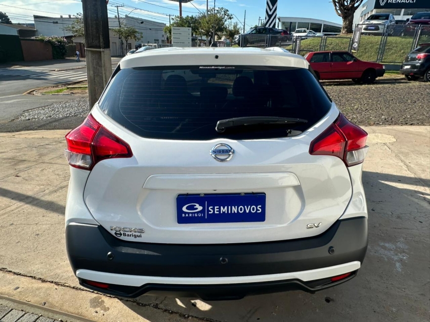 nissan kicks 1.6 16v flexstart sl 4p xtronic flex automatico 20206