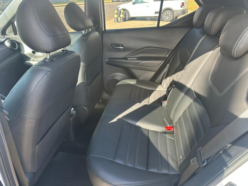 nissan kicks 1.6 16v flexstart sl 4p xtronic flex automatico 202012