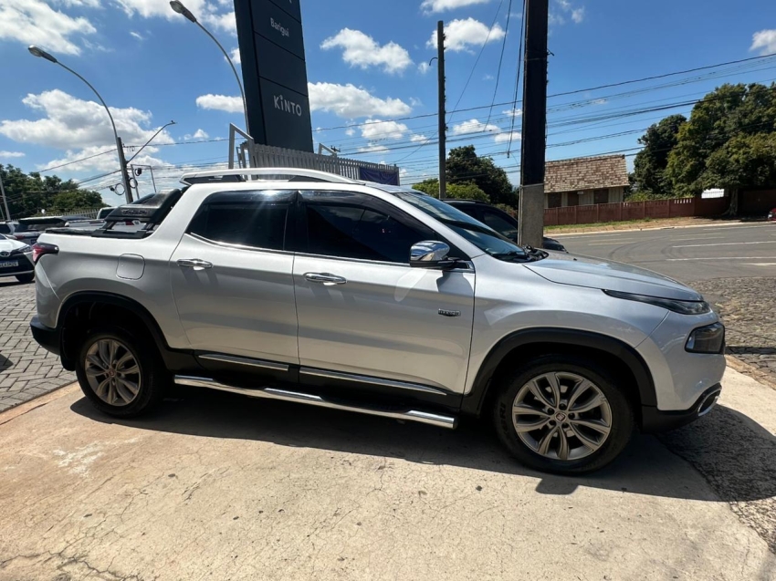fiat toro 2.0 16v turbo diesel ranch 4wd at9 4p automatico 20194