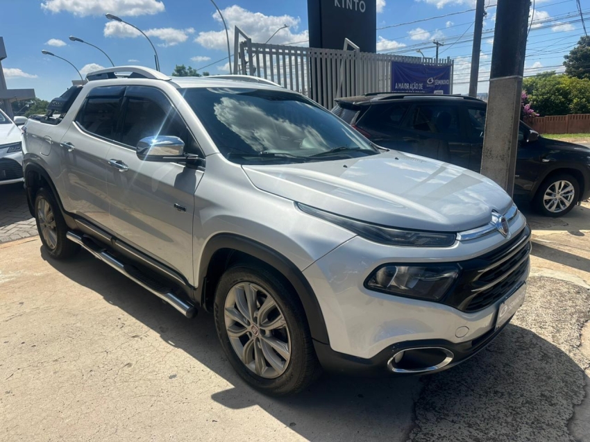 fiat toro 2.0 16v turbo diesel ranch 4wd at9 4p automatico 2019