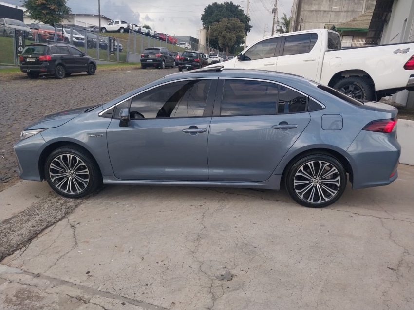 toyota corolla 1.8 vvt-i hybrid flex altis cvt 4p automatico 20233