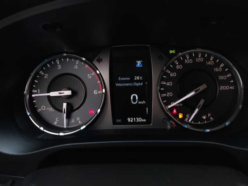 toyota hilux 2.8 d-4d turbo diesel cd srx plus 4x4 automatico 4p 202413