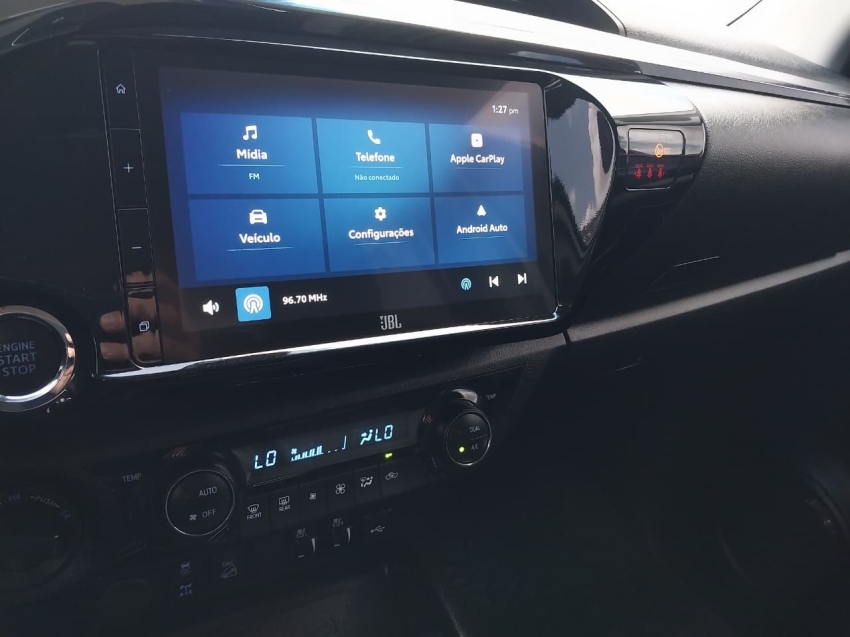 toyota hilux 2.8 d-4d turbo diesel cd srx plus 4x4 automatico 4p 202414