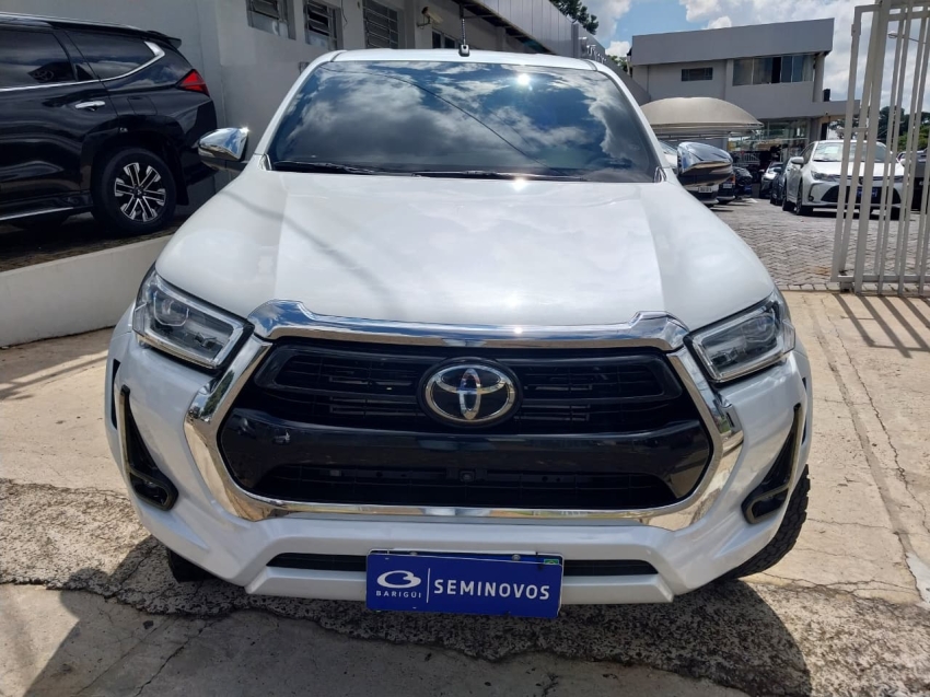 toyota hilux 2.8 d-4d turbo diesel cd srx plus 4x4 automatico 4p 20241