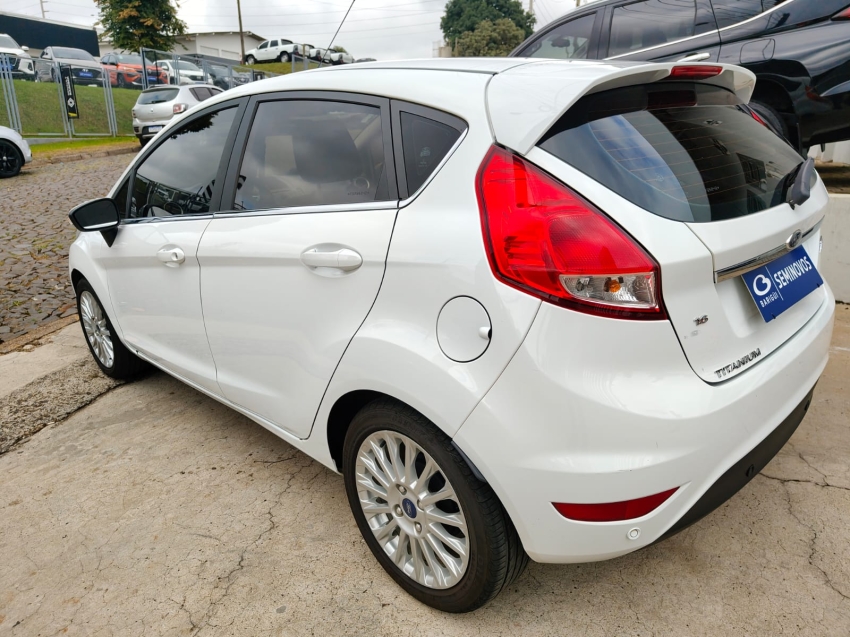 ford fiesta 1.6 se hatch 16v flex 4p powershift semiautomatico 20153