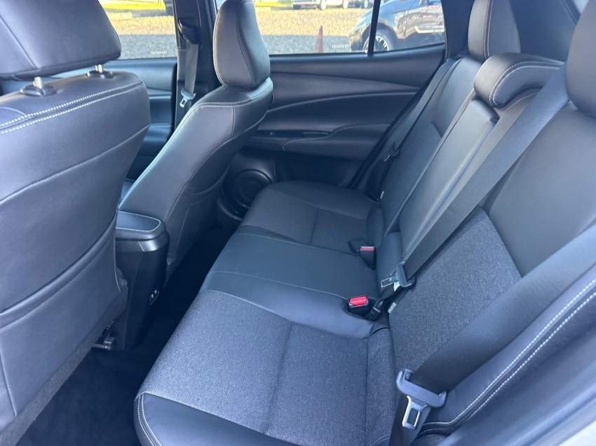 toyota yaris 1.5 16v flex xs multidrive 4p automatico 202413