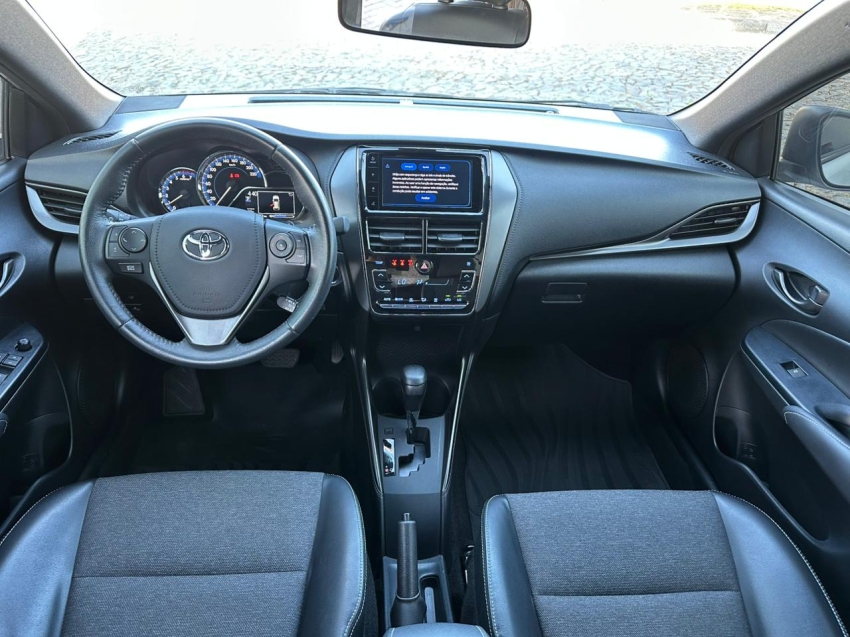 toyota yaris 1.5 16v flex xs multidrive 4p automatico 202410