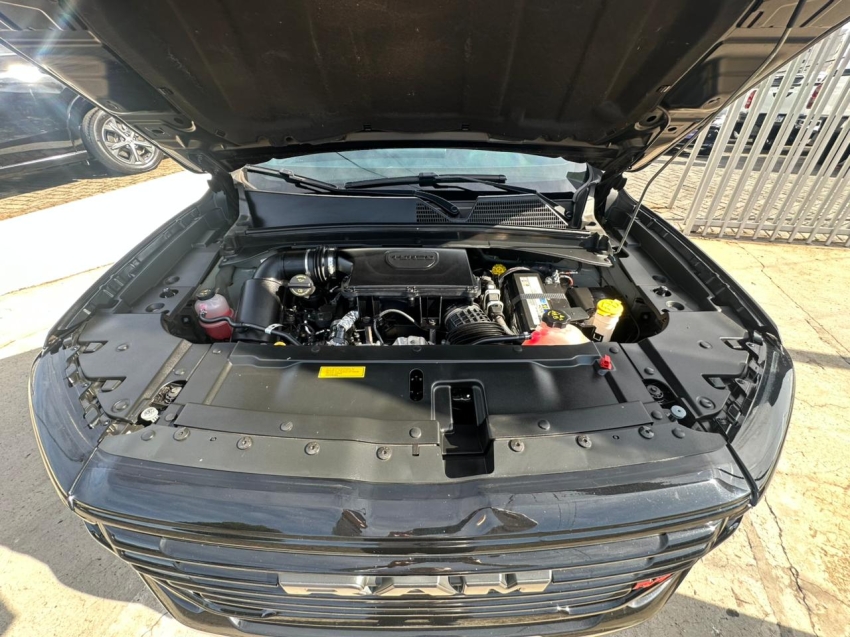 ram rampage 2.0 hurricane 4 turbo gasolina r/t 4x4 automatico 4p 202410
