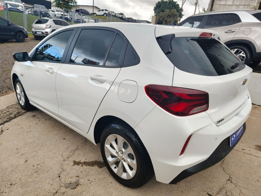 chevrolet onix 1.0 flex automatico 20224