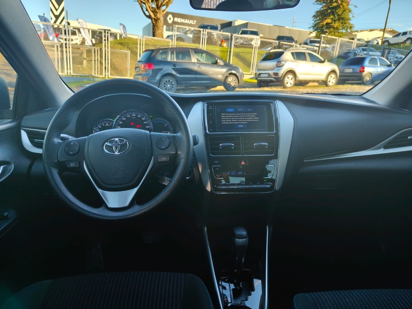 toyota yaris 1.5 16v flex sedan xl plus connect multidrive 4p automatico 20209