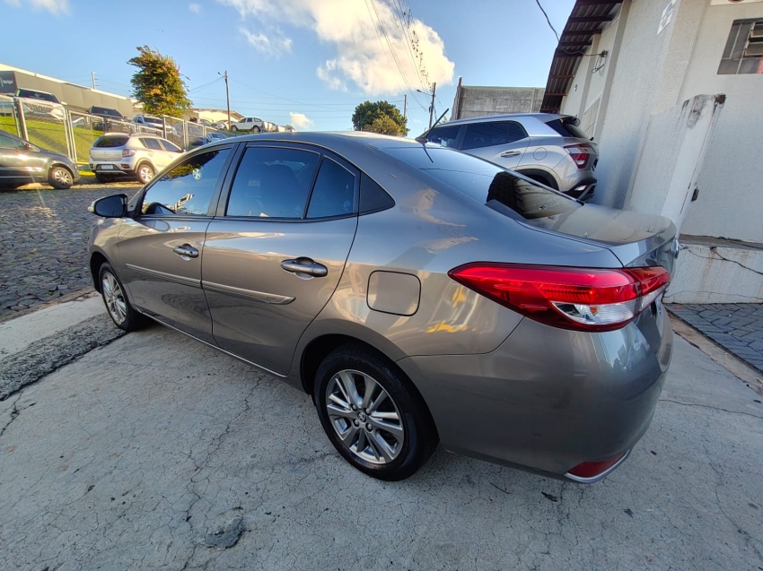 toyota yaris 1.5 16v flex sedan xl plus connect multidrive 4p automatico 20203