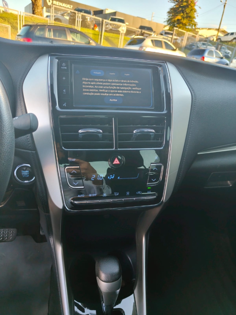 toyota yaris 1.5 16v flex sedan xl plus connect multidrive 4p automatico 202013