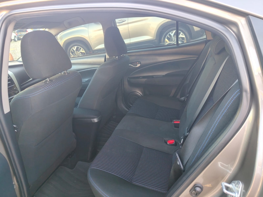 toyota yaris 1.5 16v flex sedan xl plus connect multidrive 4p automatico 202011