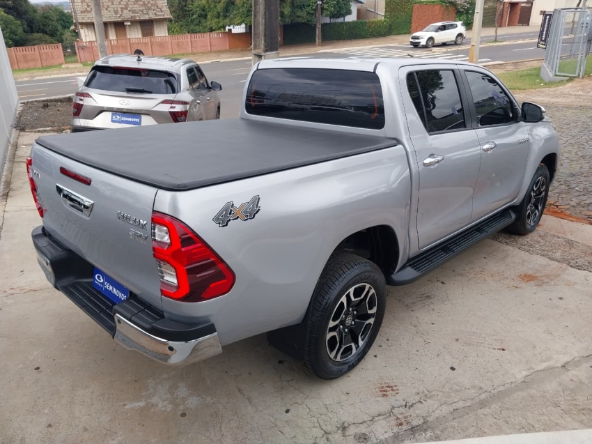 toyota hilux 2.8 d-4d turbo diesel cd srv 4x4 automatico 4p 20256