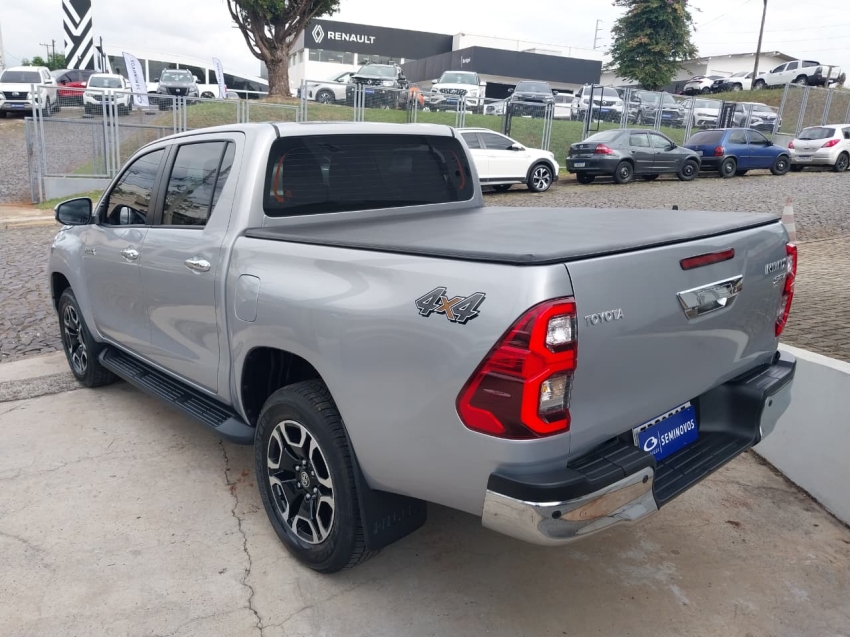 toyota hilux 2.8 d-4d turbo diesel cd srv 4x4 automatico 4p 20254